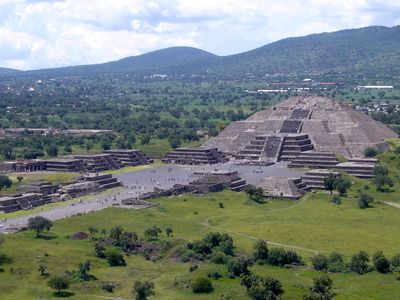 A team of archaeoastronomers suggests the Pyramid of the Moon in Teotihuac&aacute;n, Mexico, may have been constructed to align with the movement of the sun.